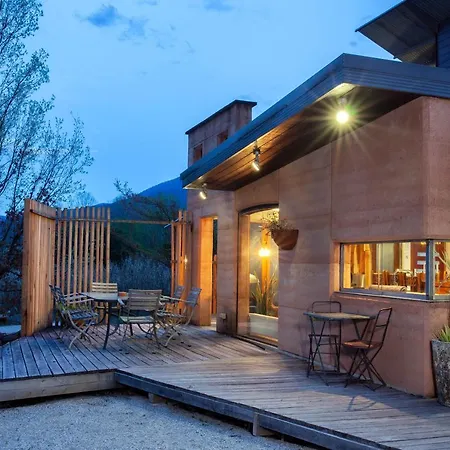 Eco Villa Mt. Beauty-Near Falls Creek & Bright Mount Beauty Exterior photo
